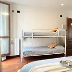 Konukevi Holihome - La Dei Fiori San Benedetto del Tronto