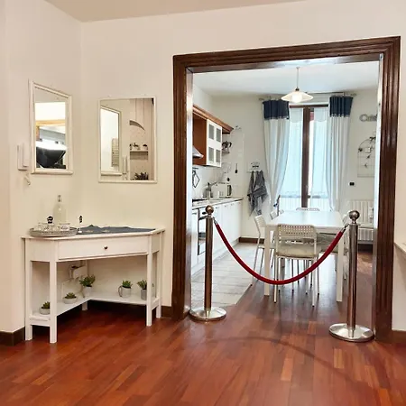 Holihome - La Dei Fiori 3*